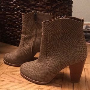 Joie | Joie Dalton Snakeskin Booties